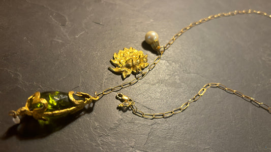 Collier lasso, lotus et pendentif “barbare” - blissparis