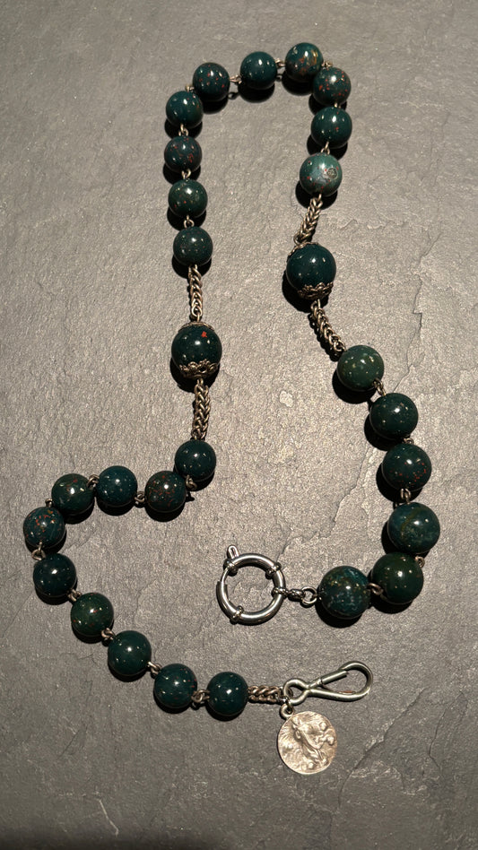 Collier chapelet de Calcédoine - blissparis