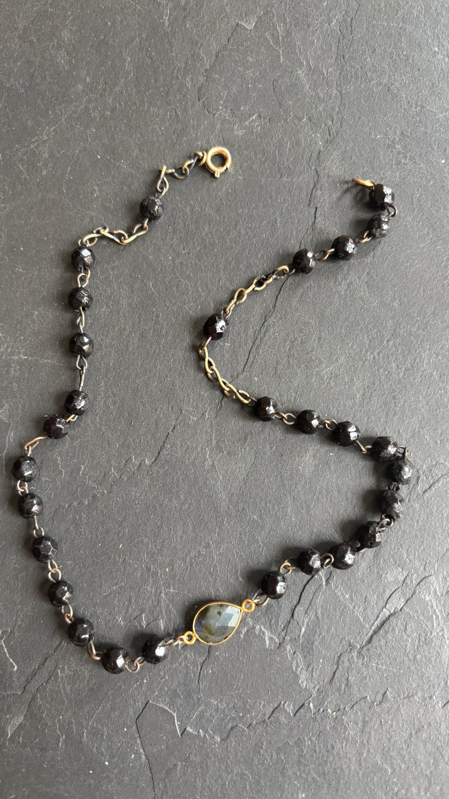 Collier chapelet onyx et labradorite - blissparis