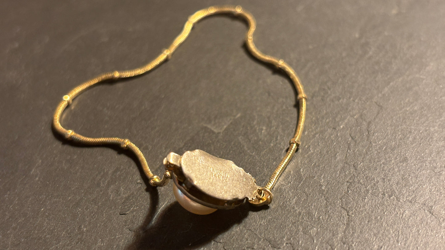 Bracelet chaîne vintage et fermoir de perle. - blissparis