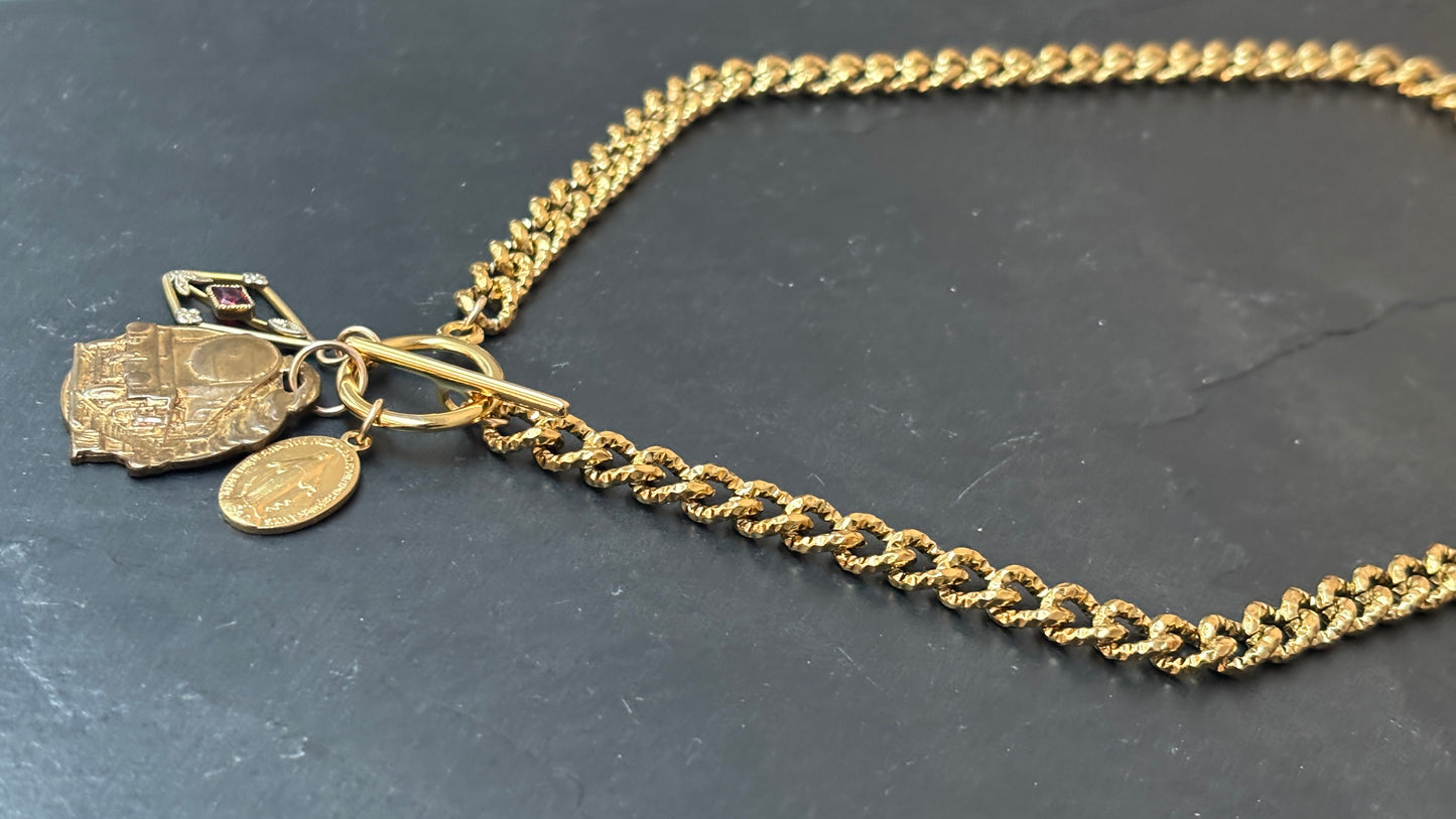 Collier chaîne diamantée , médaille des Chemins de Fer et Médaille Miraculeuse