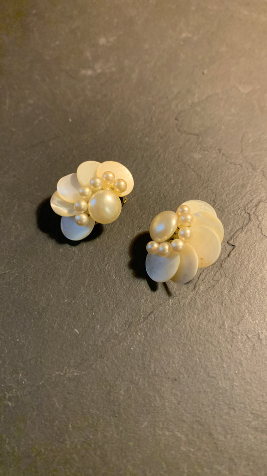 Clips vintage en nacre - blissparis