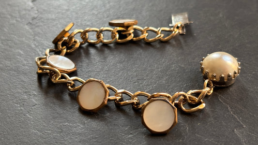 Bracelet à médaillons de nacre - blissparis