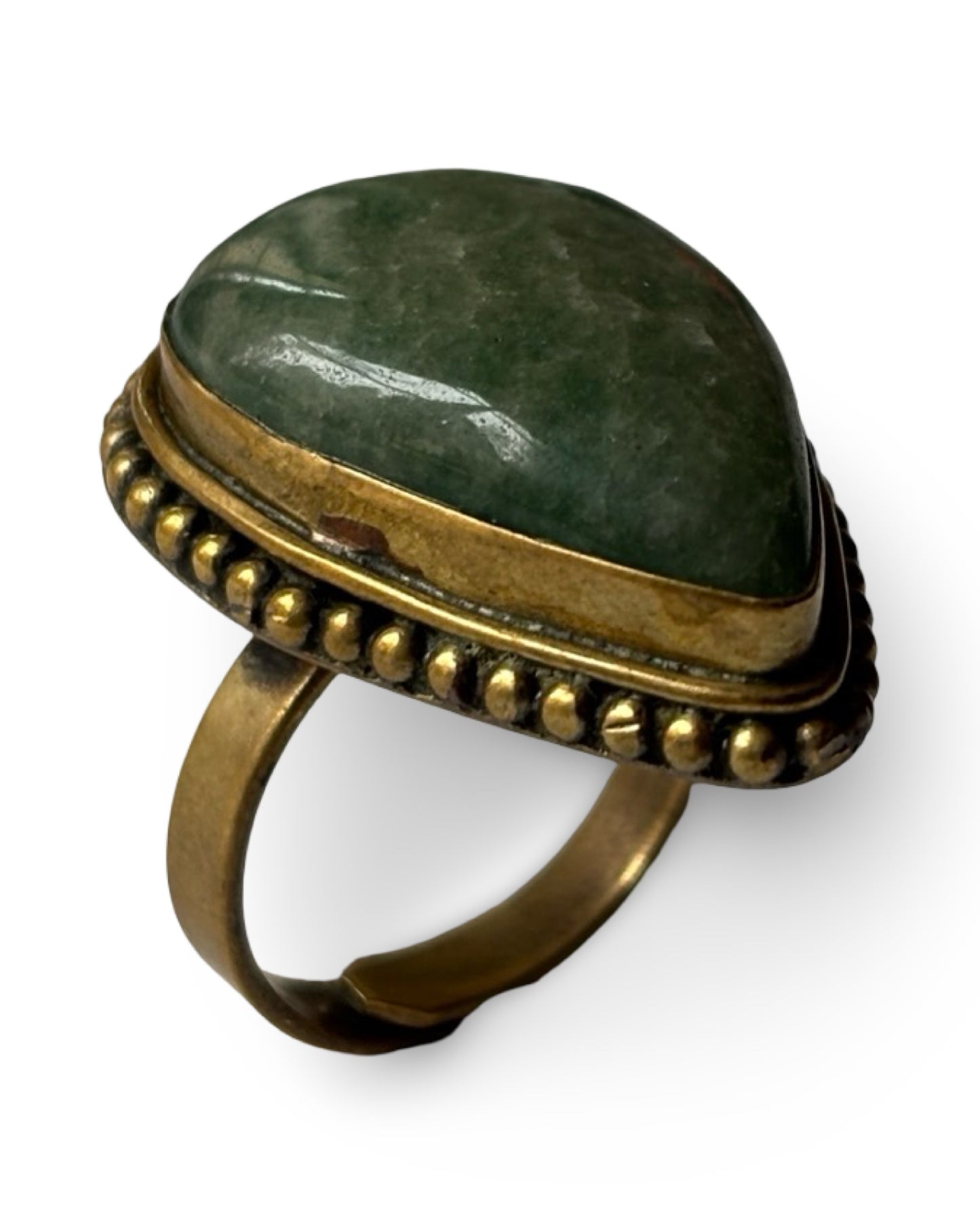 Bague indienne en jadéite - blissparis