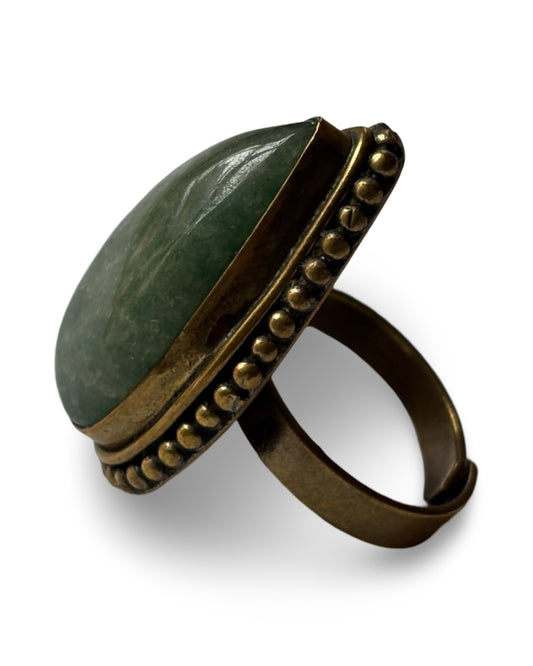 Bague indienne en jadéite - blissparis