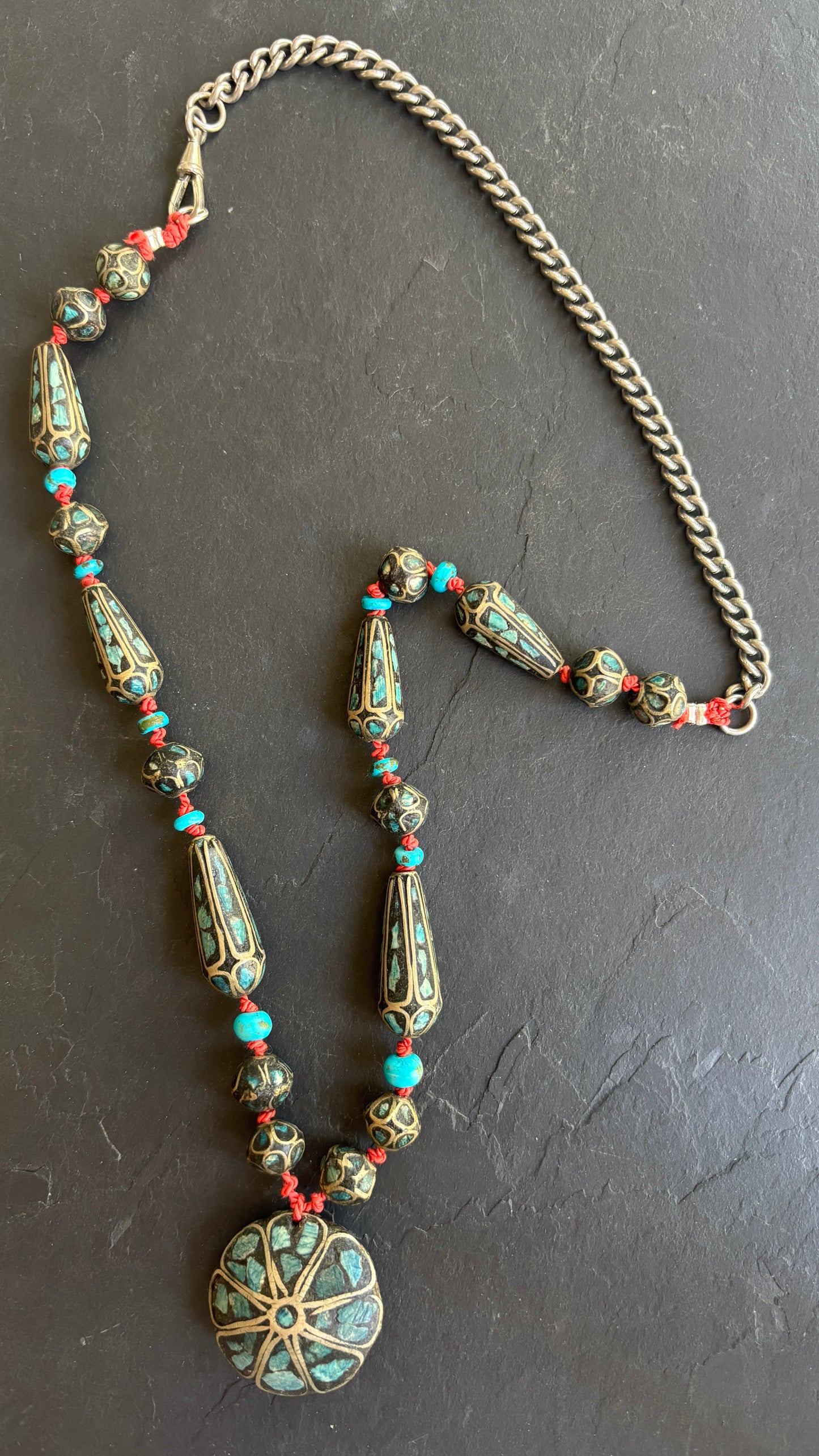 Sautoir en perles berbères - blissparis