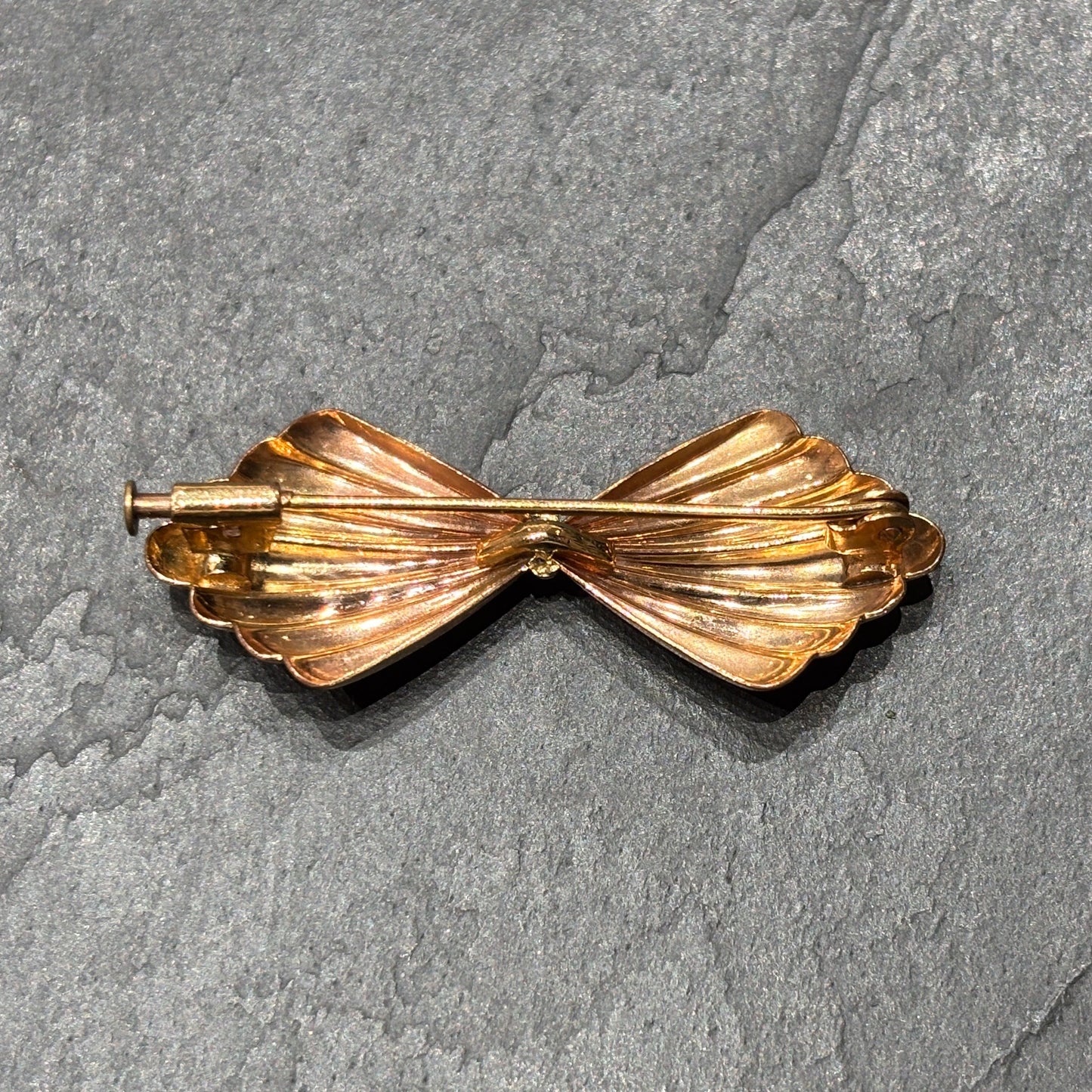 Broche en noeud Art Deco