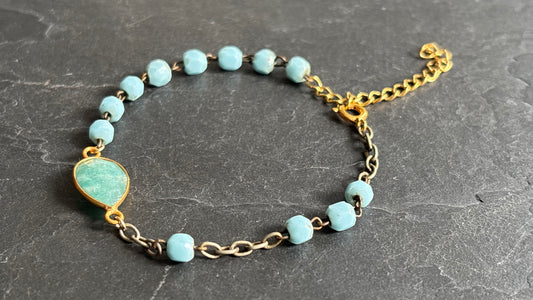 Bracelet chapelet upcyclé bleu clair et amazonite
