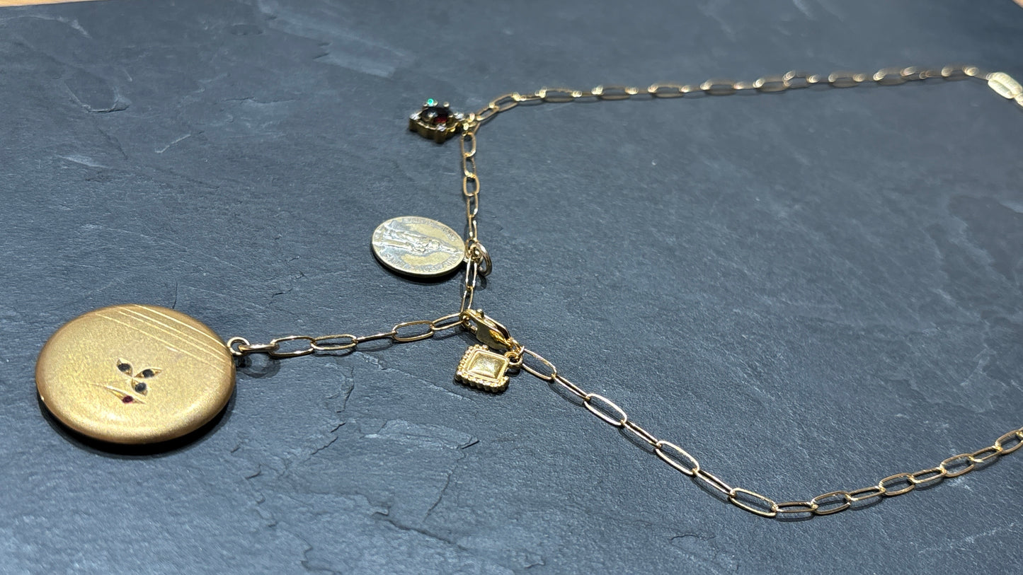 Collier lasso, médaillon et médaille de sainte Anne d’Auray