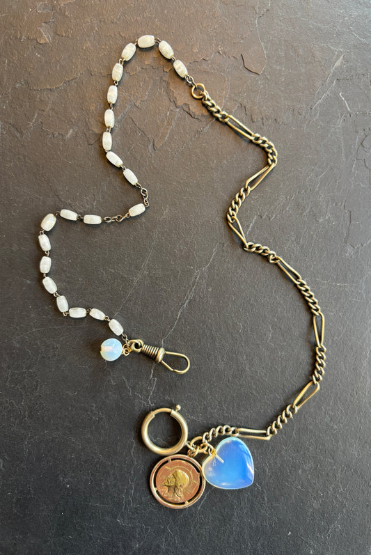 Chaîne de montre, chapelet et médailles anciennes - blissparis