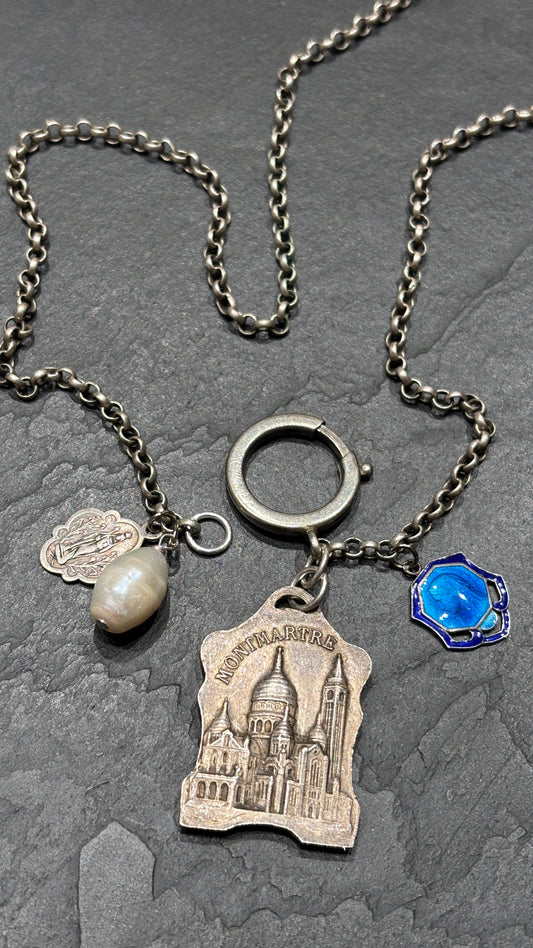 Collier en argent, médaille de Montmartre