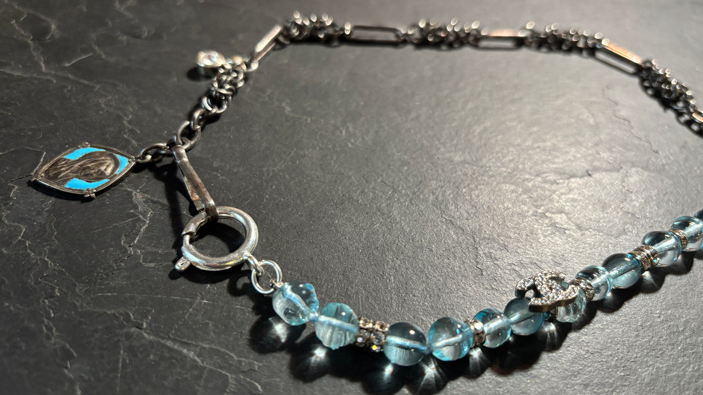 Collier chaîne de montre ancienne en acier, perles de verre et strass - blissparis