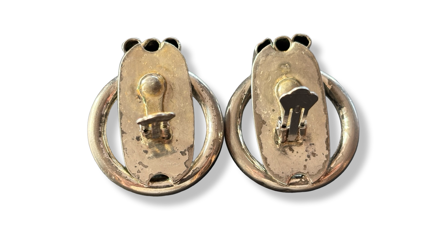 Clips vintages en acier