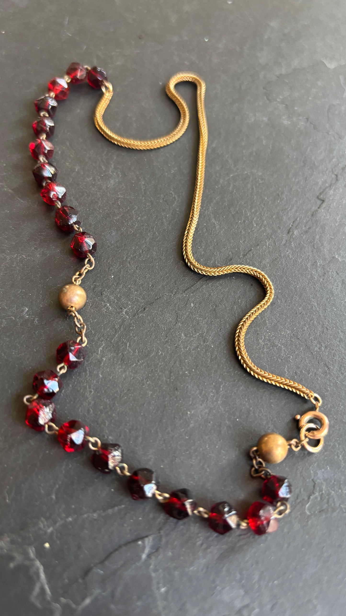 Collier chapelet grenat - blissparis