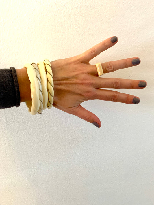 Jonc Bakelite Yves Rocher - blissparis