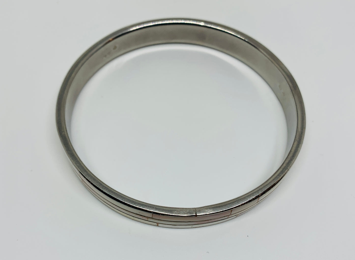 Jonc argent en nacre sertie Vintage 70’s - blissparis