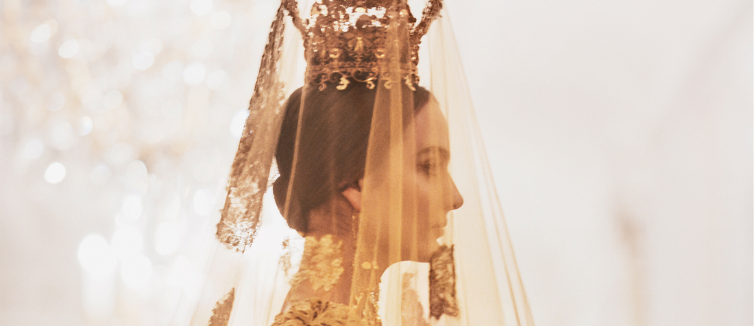 6 Tendances Bijoux repérées à l'Exposition Dolce & Gabbana au Grand Palais