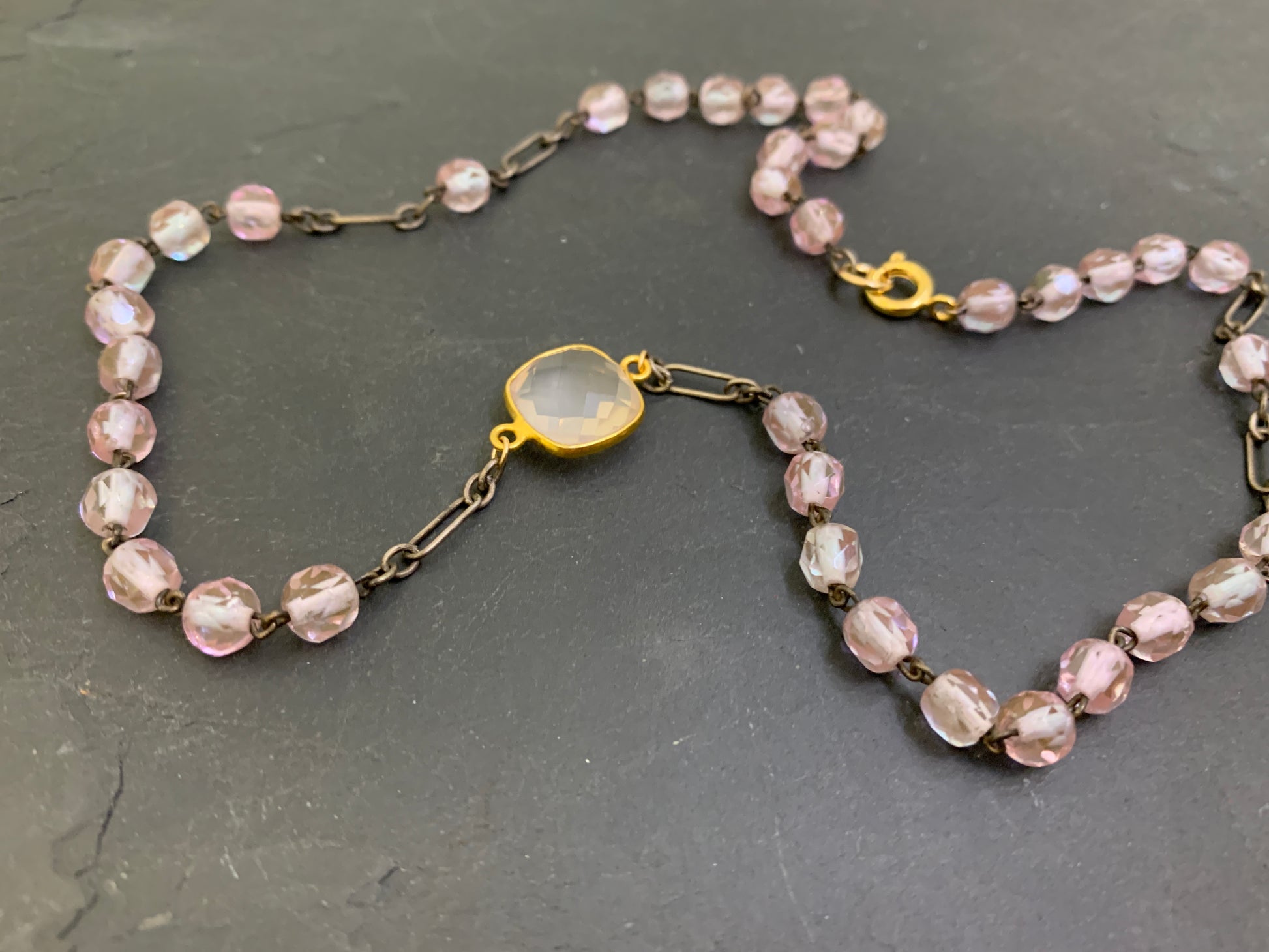 Collier chapelet rose pâle et Quartz rose - blissparis