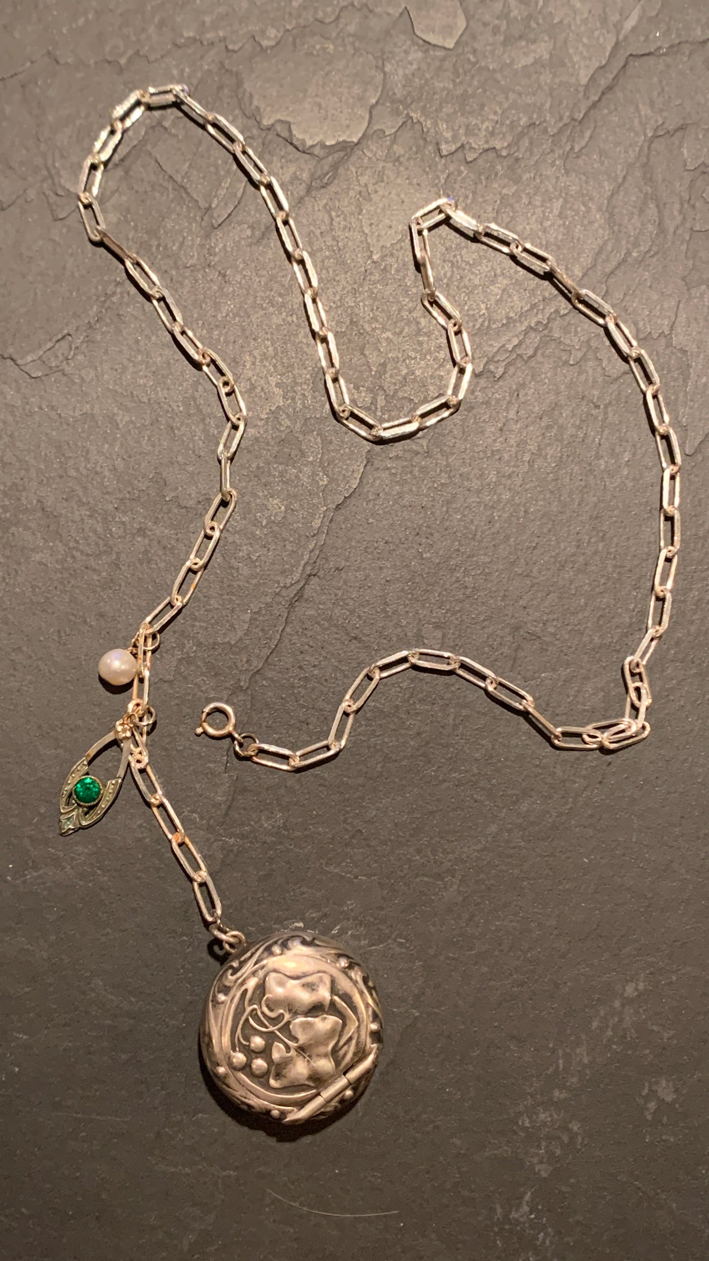 Collier argent en pendentif boîte - blissparis