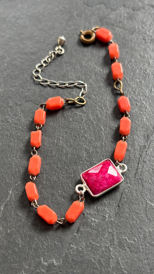 Bracelet chapelet upcyclé orange et agate rose
