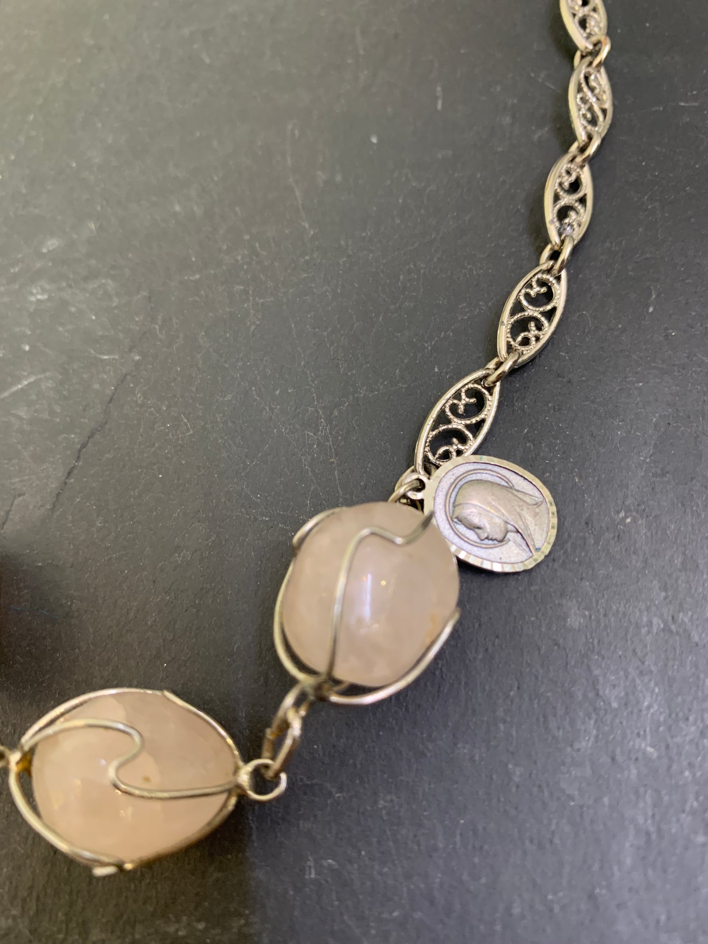 Collier quartz brut et chaîne filigrane - blissparis
