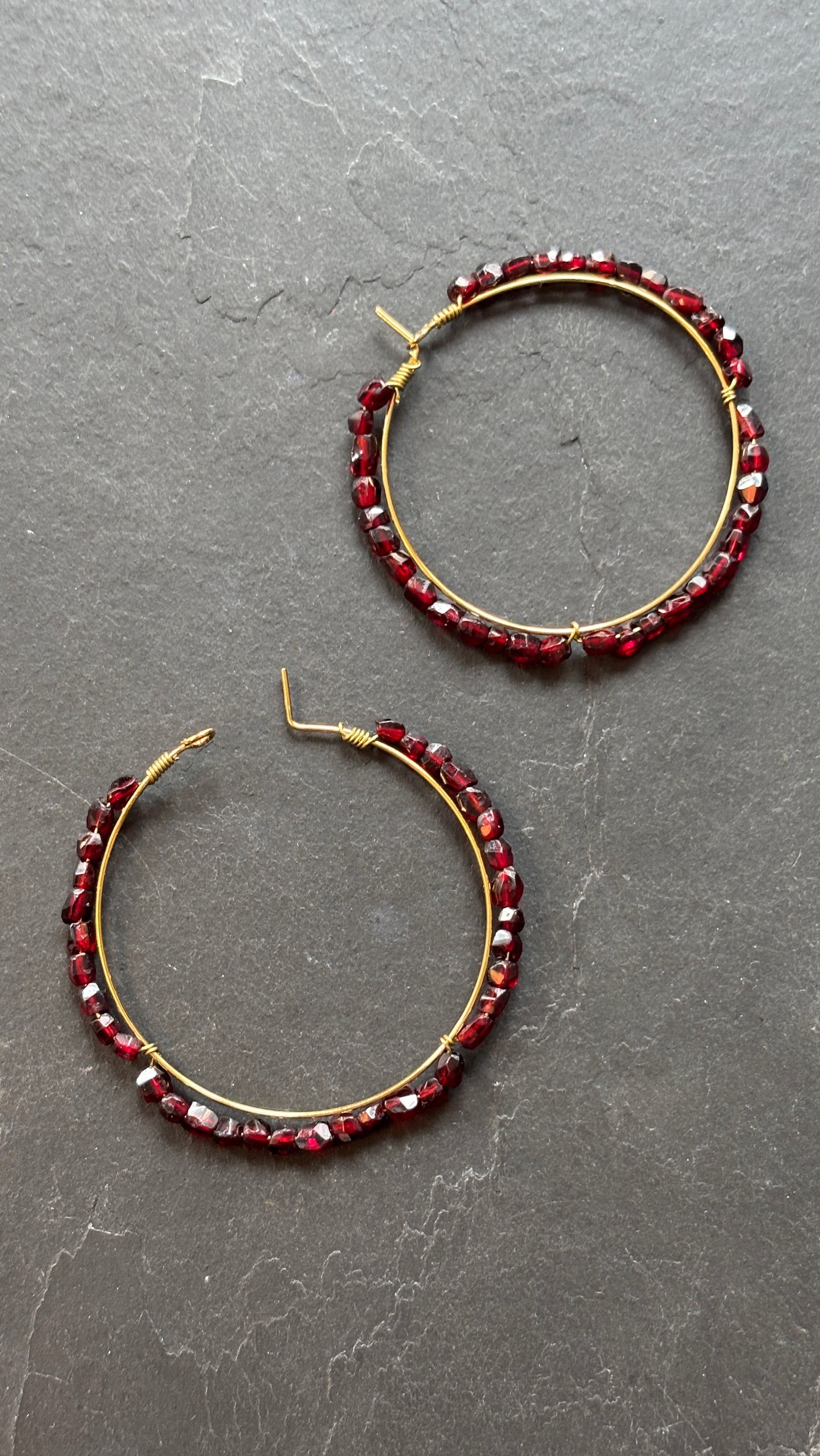 Grandes Creoles et grenats - blissparis