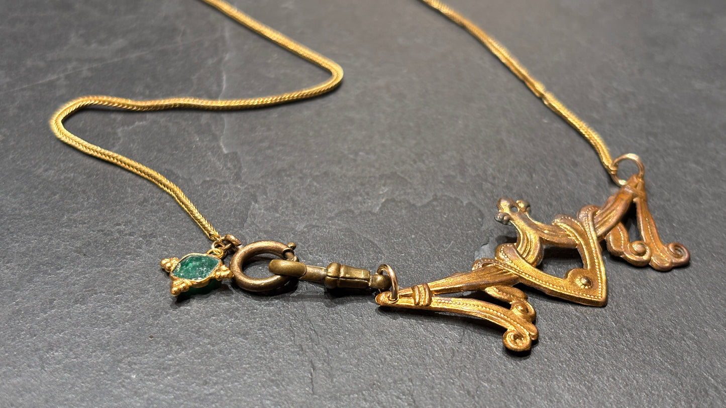 Collier fin et ornement Napoléon III