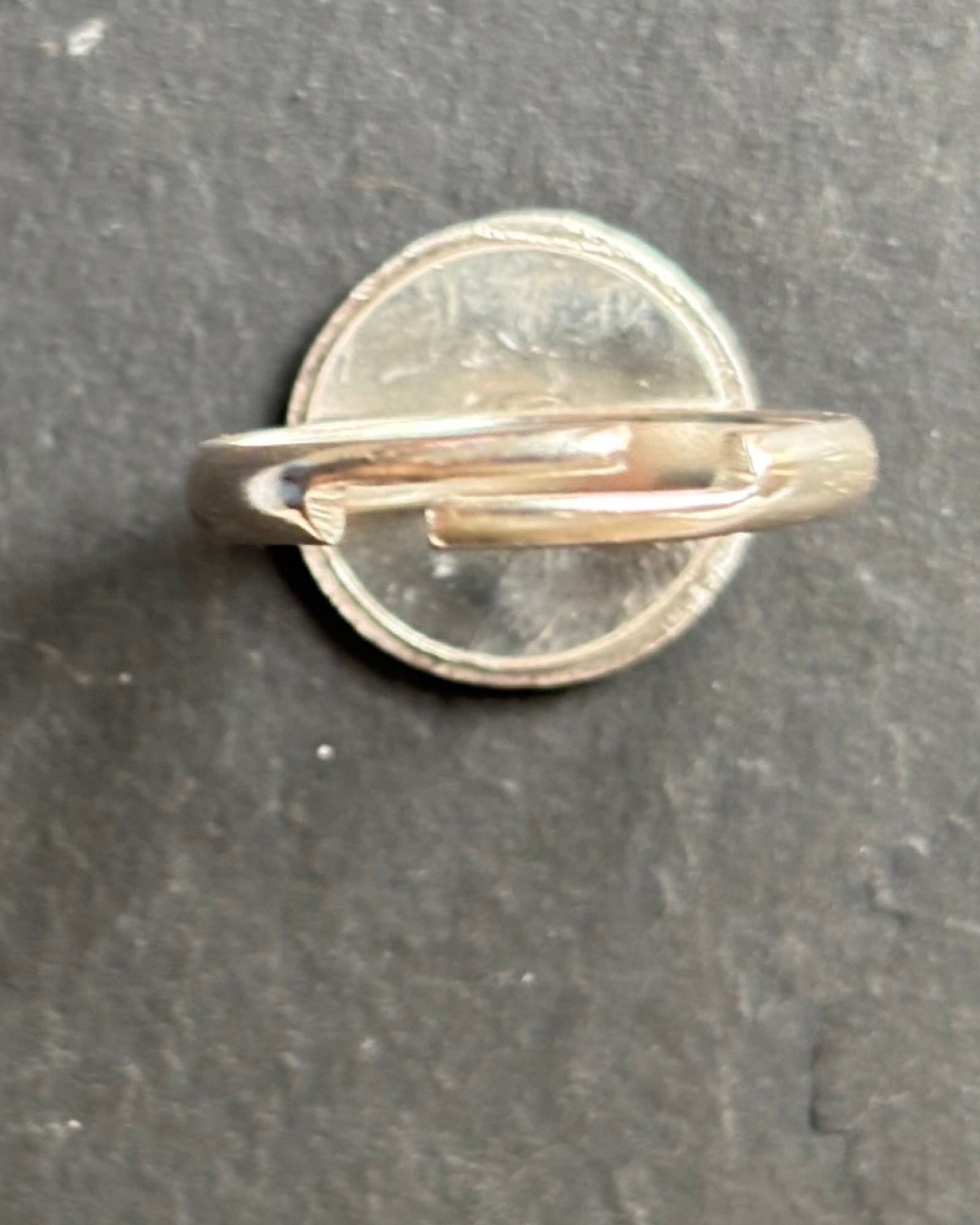 Bague upcyclee Vierge au Voile sur argent - blissparis