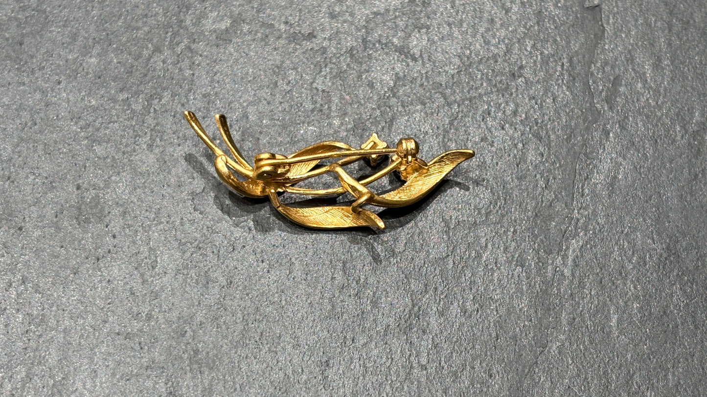 Broche année 50 plaquée or