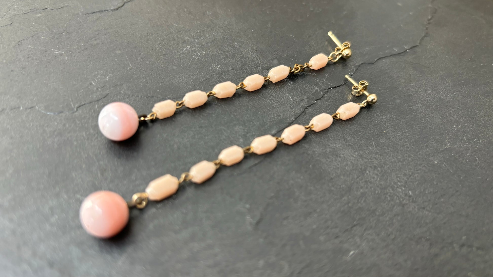 Pendants d’oreille en chapelet et perle en pâte de verre - blissparis