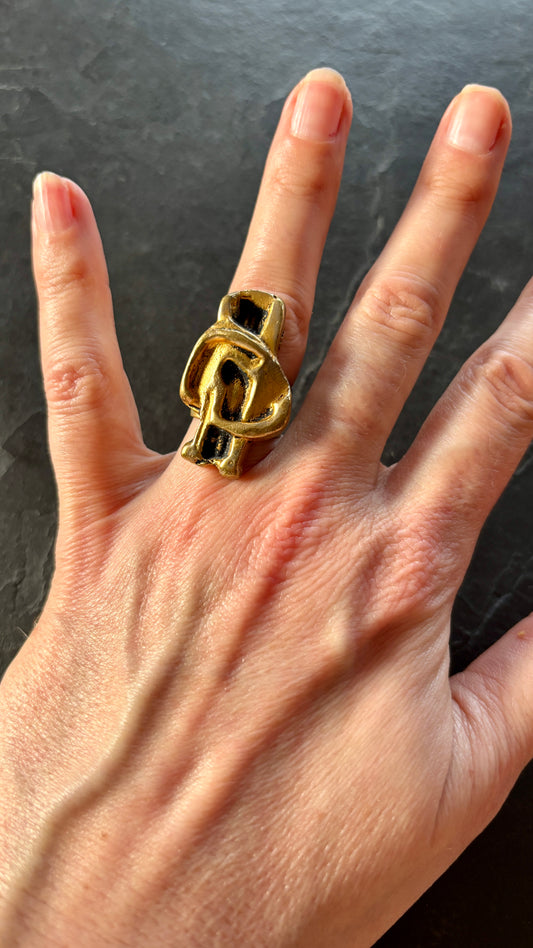 Bague en fonte vintage