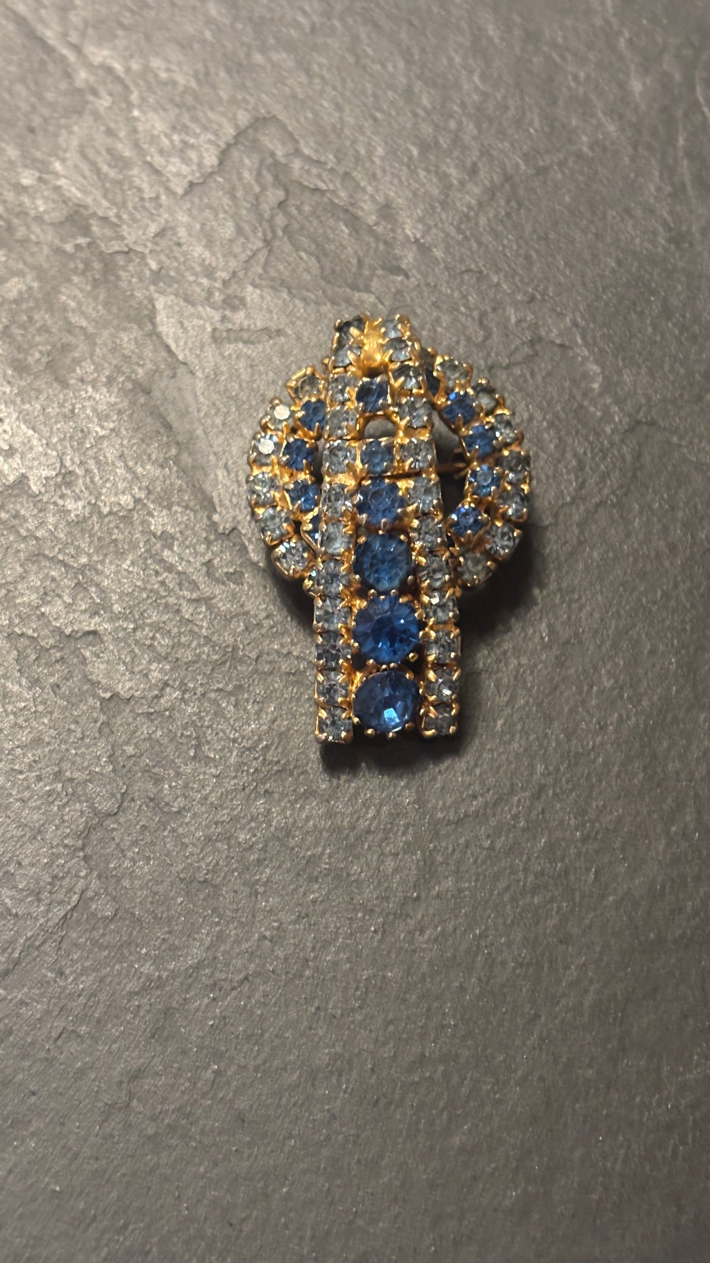Broche en strass Vintage années 40