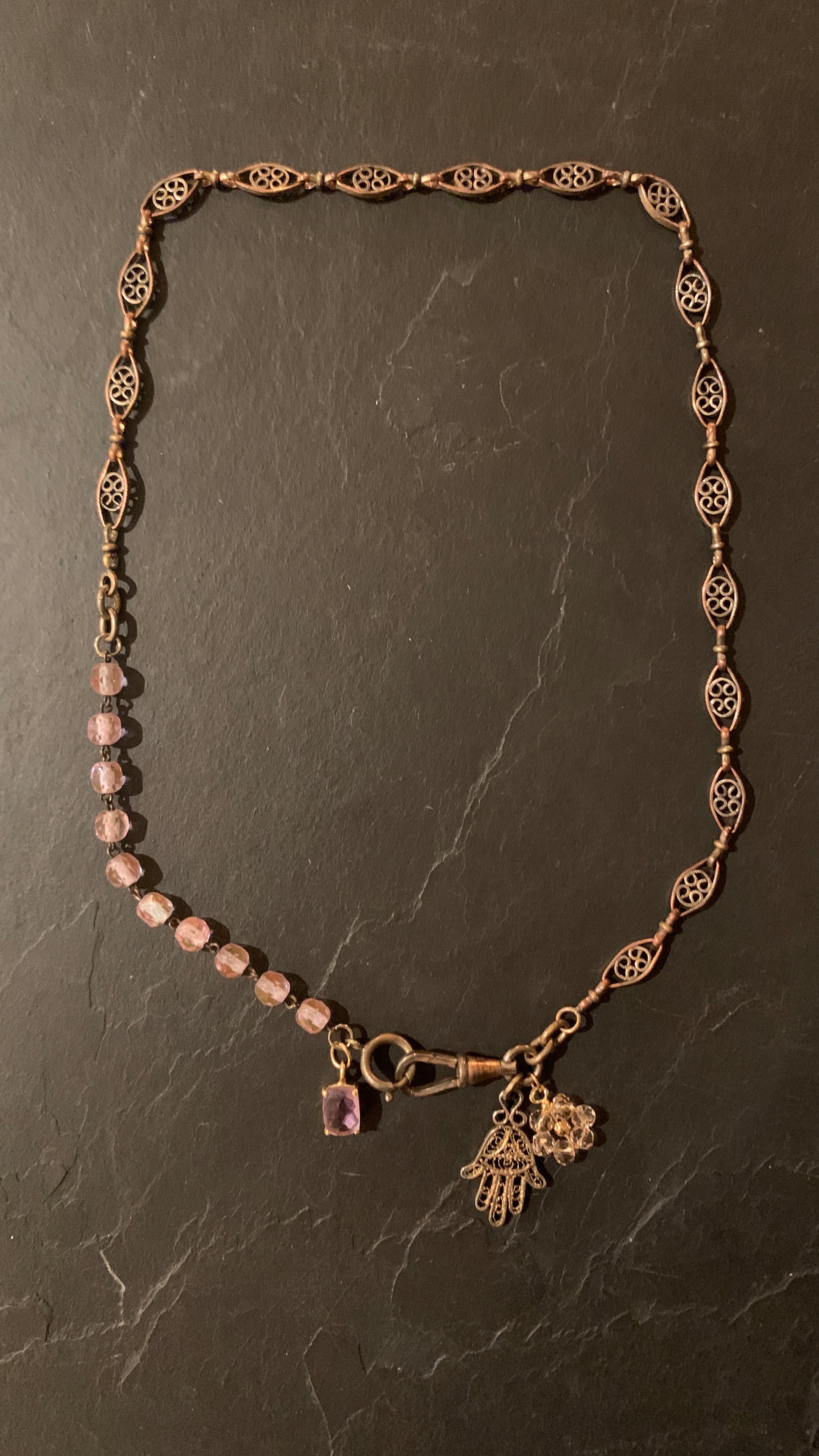 Collier filigrane, chapelet et Khamsa - blissparis