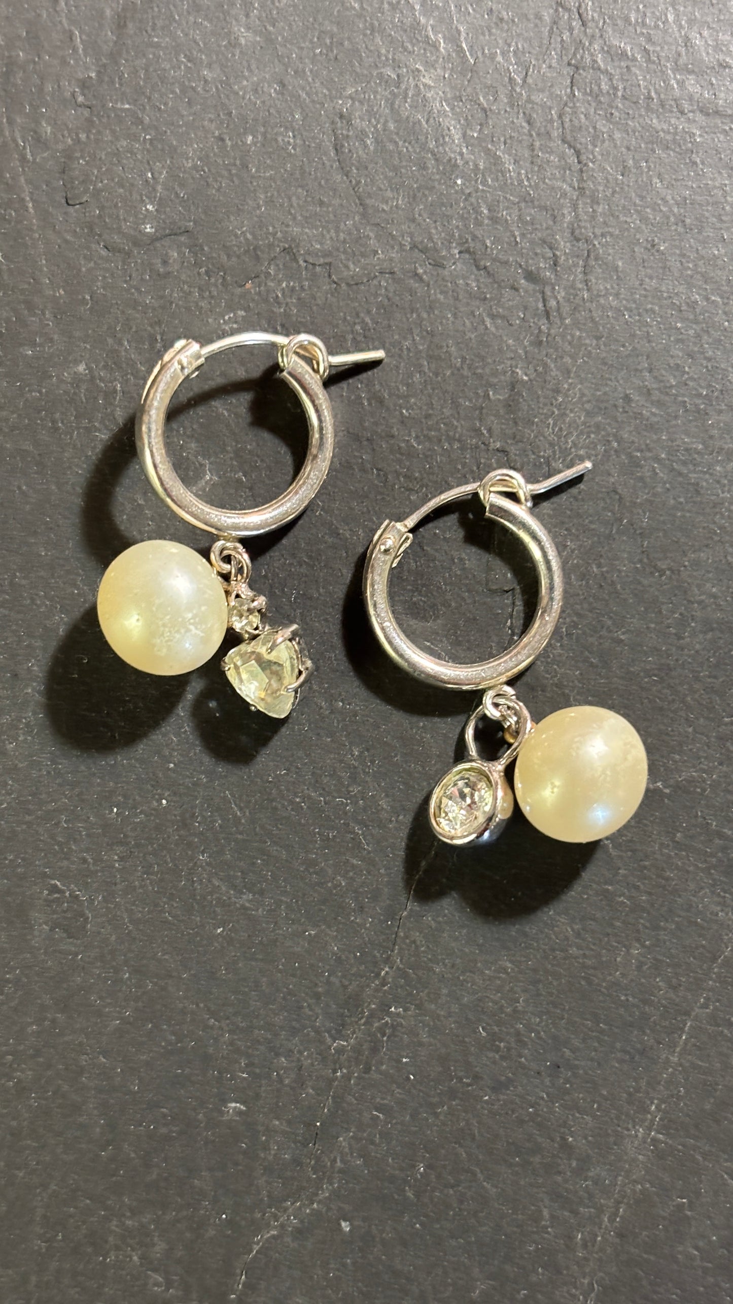 Mini créoles argent, perles et strass - blissparis