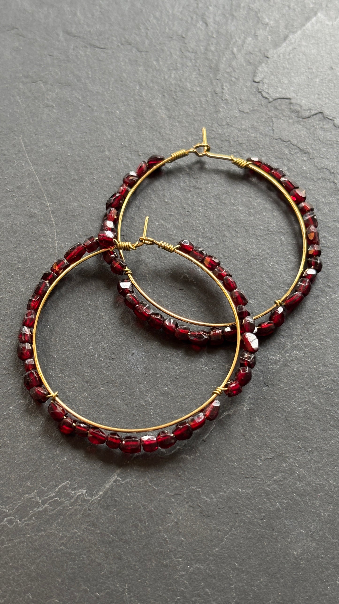 Petites créoles et grenats - blissparis