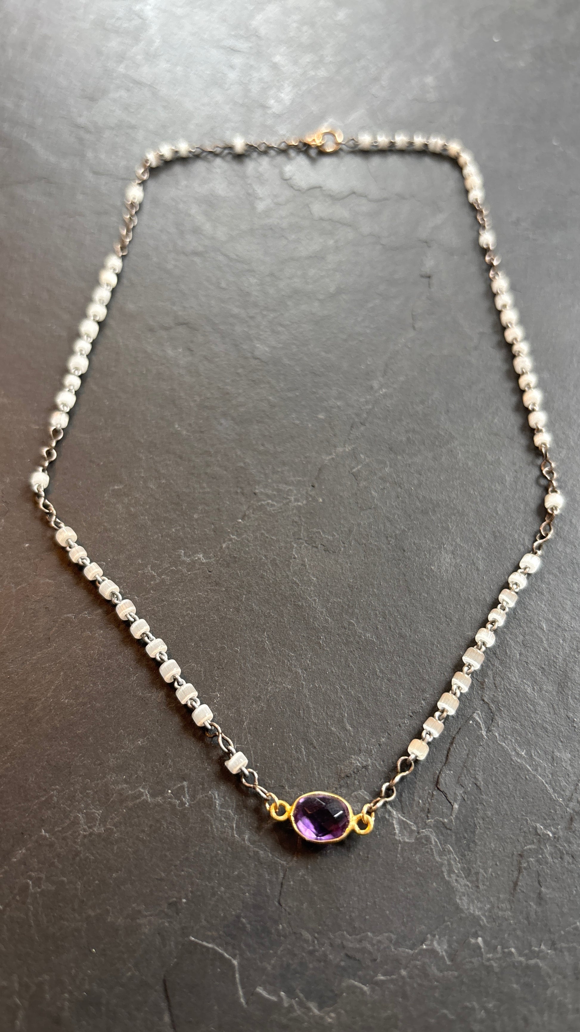 Collier chapelet pâte de verre et améthyste - blissparis