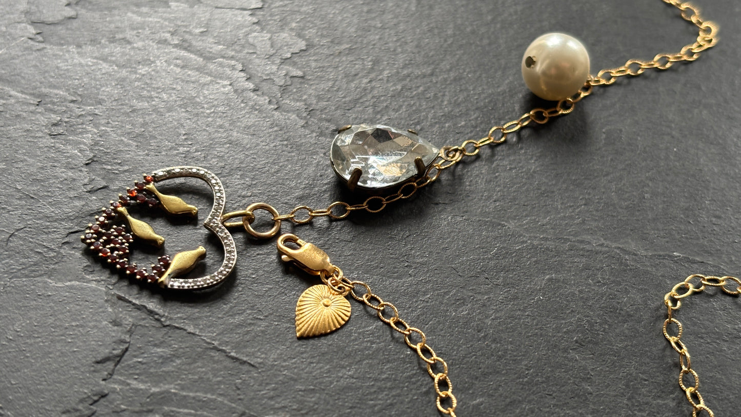 Collier lasso, cœur et oiseaux en strass