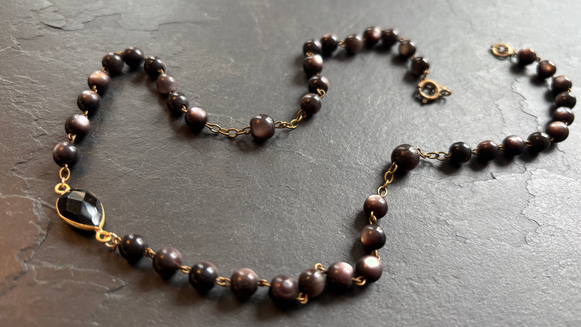 Collier chapelet en oeil de chat et onyx - blissparis