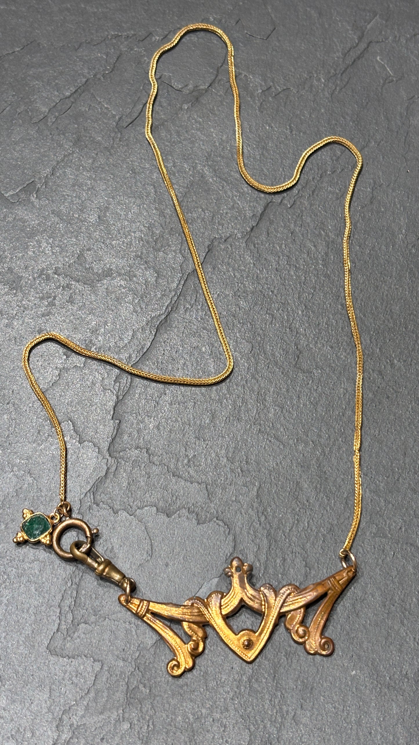 Collier fin et ornement Napoléon III