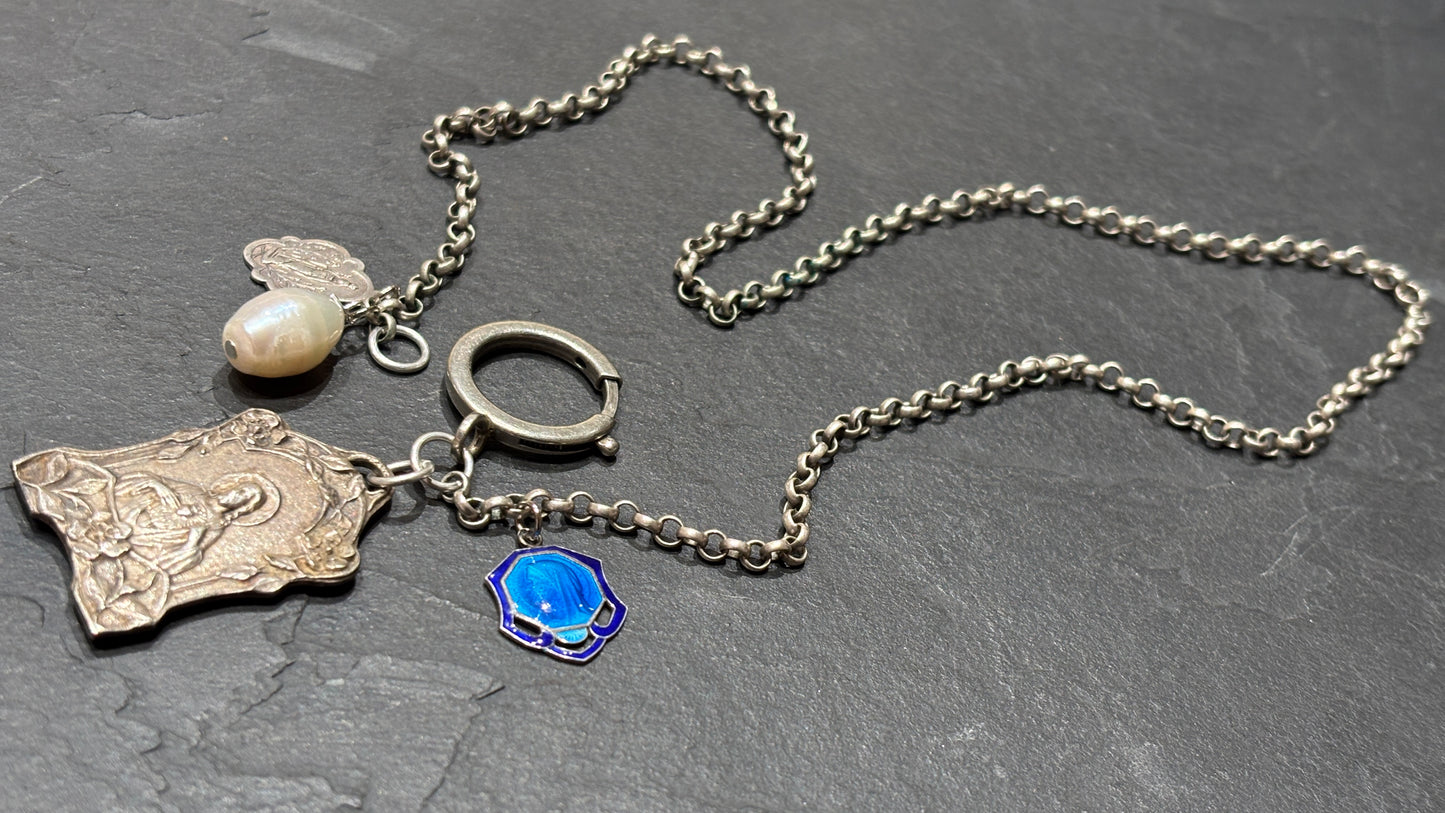 Collier en argent, médaille de Montmartre