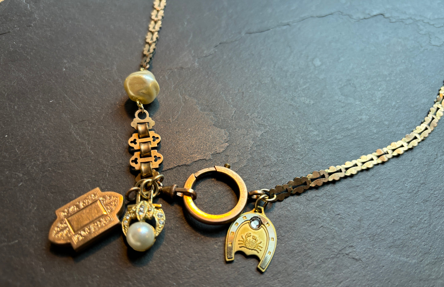 CANCER . Collier chaîne de montre et perles - blissparis
