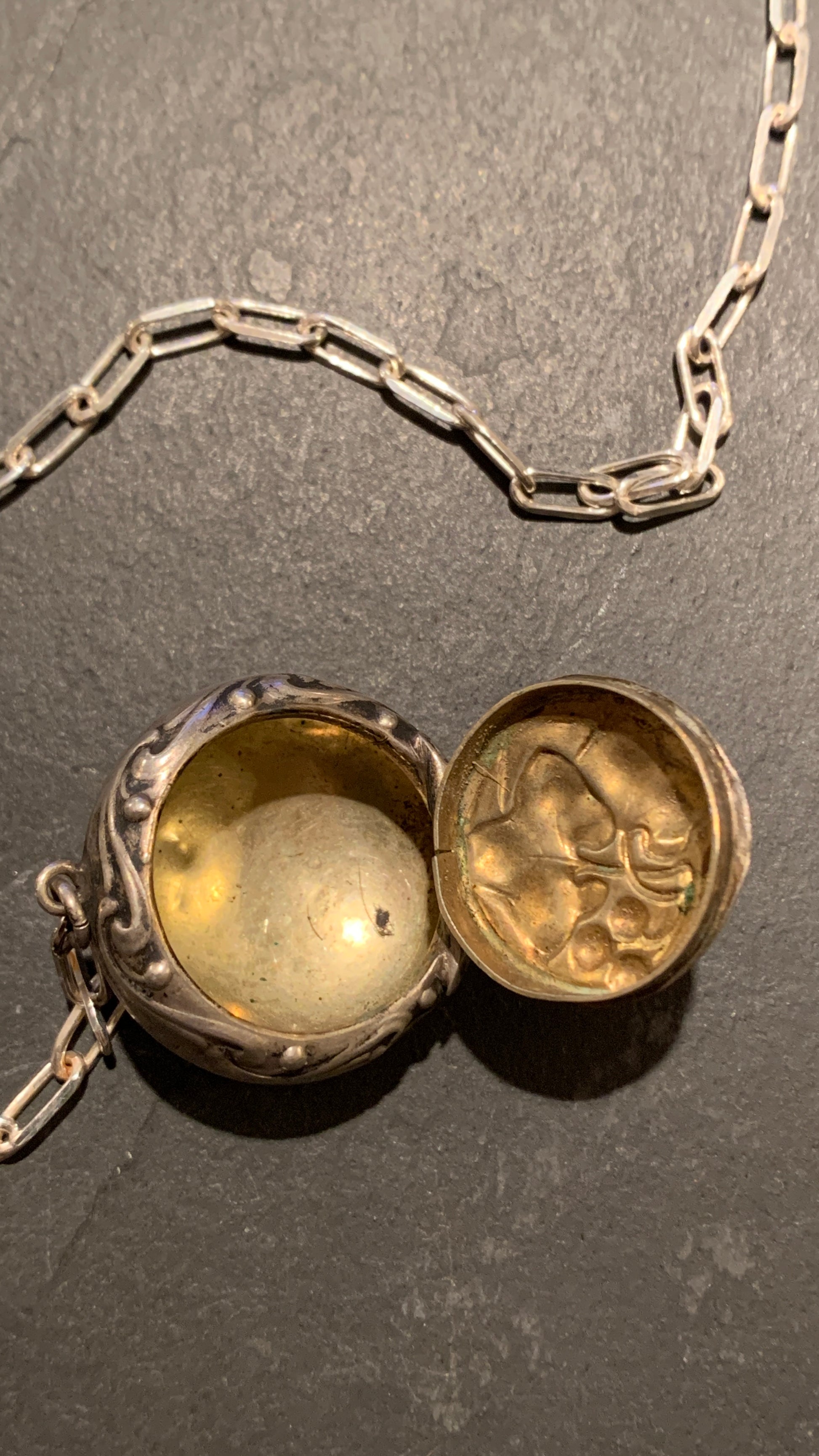 Collier argent en pendentif boîte - blissparis