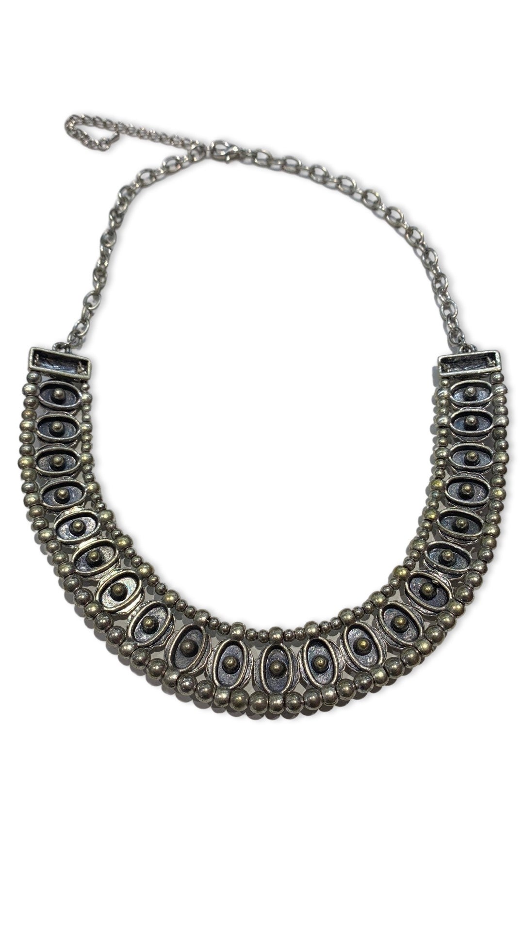 Plastron en métal argenté - blissparis
