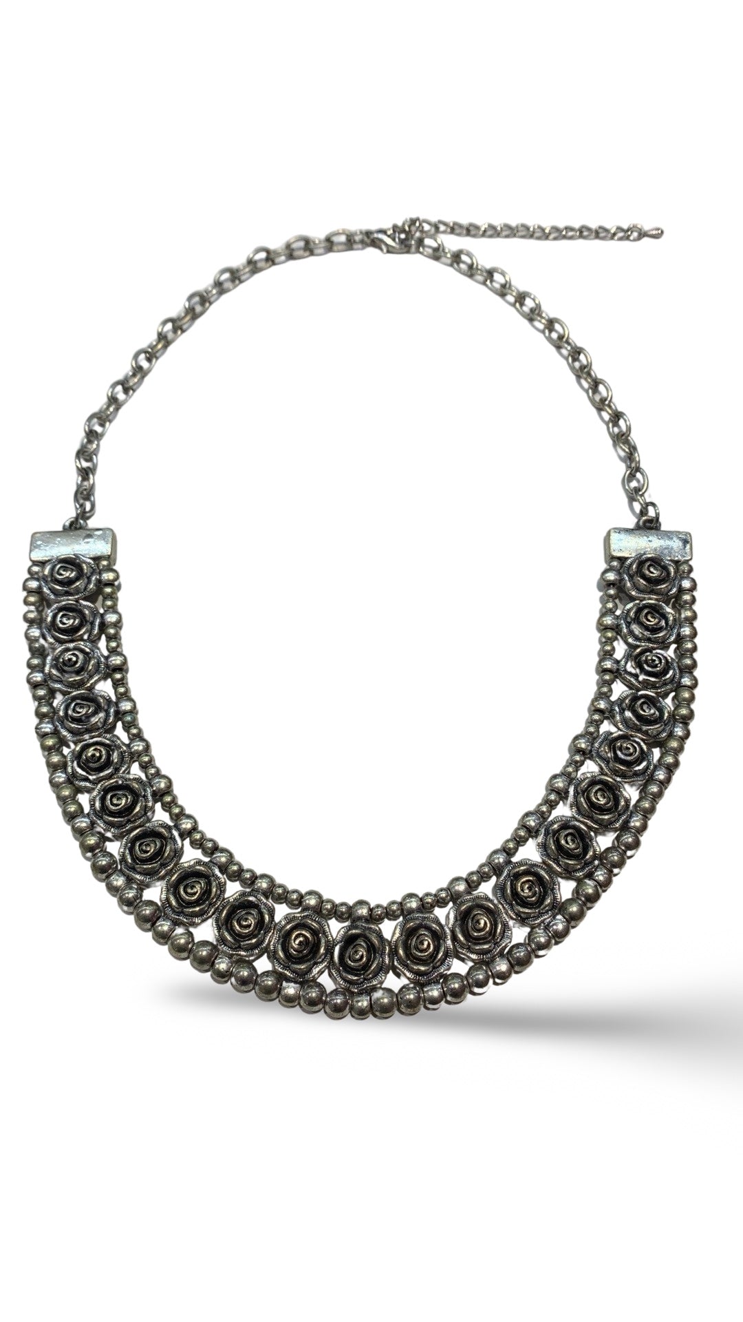 Plastron en métal argenté - blissparis