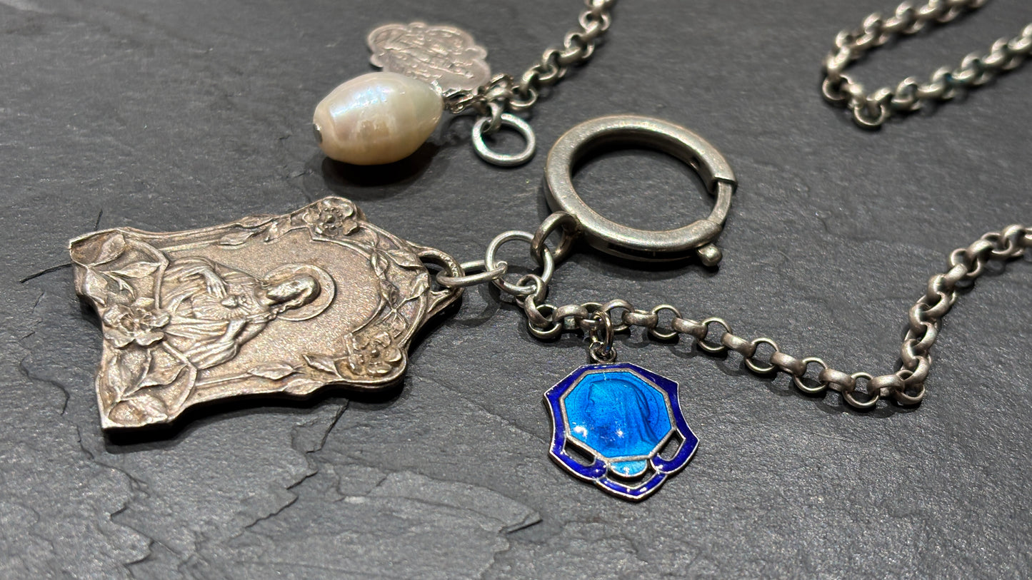 Collier en argent, médaille de Montmartre