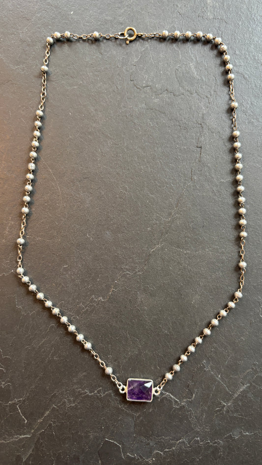 Collier chapelet en perles d’acier et amethyste - blissparis
