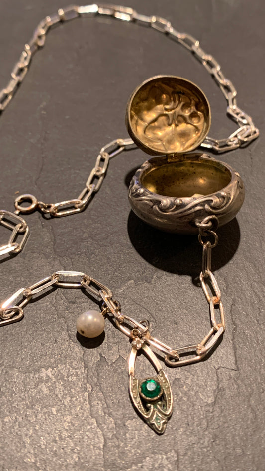 Collier argent en pendentif boîte - blissparis