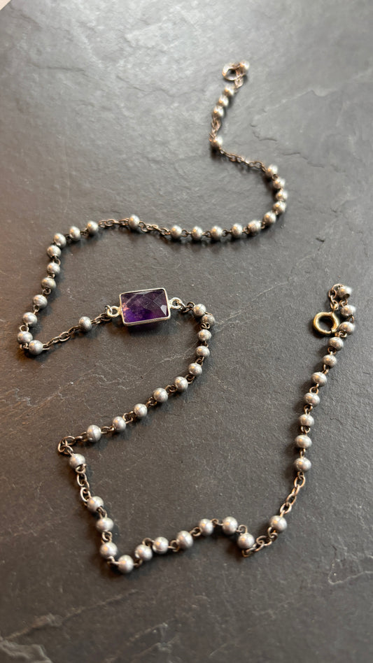 Collier chapelet en perles d’acier et amethyste - blissparis