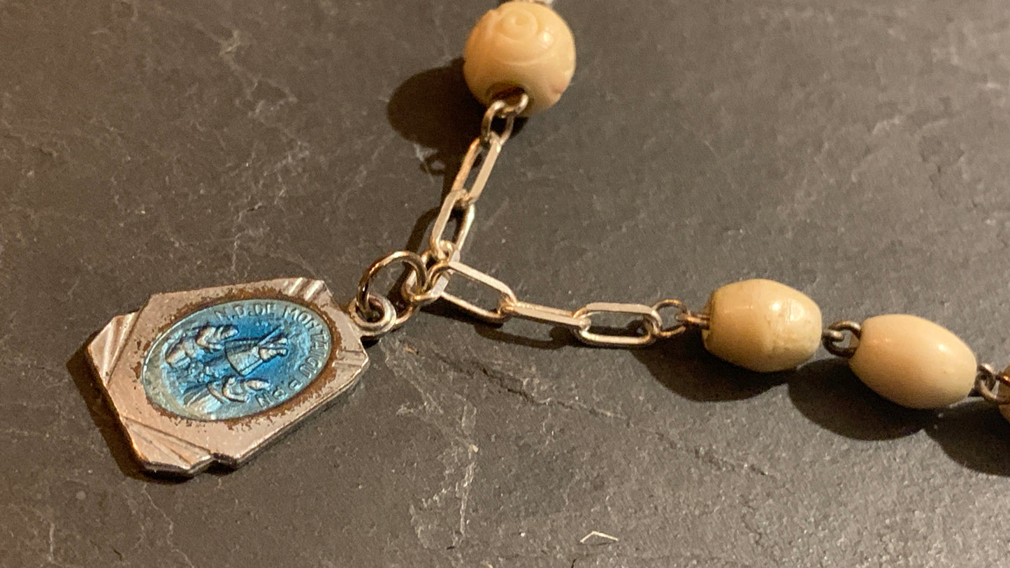 Collier chapelet en Bakélite - blissparis