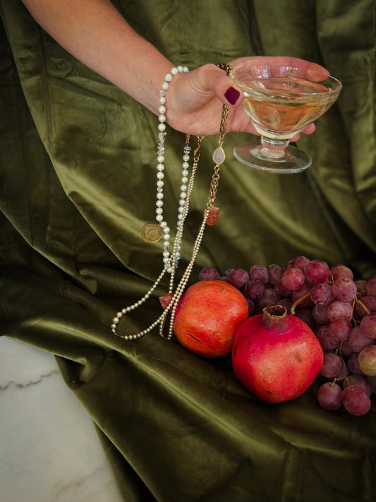 Collier de perles et cristal de roche noués, vierge ancienne - blissparis